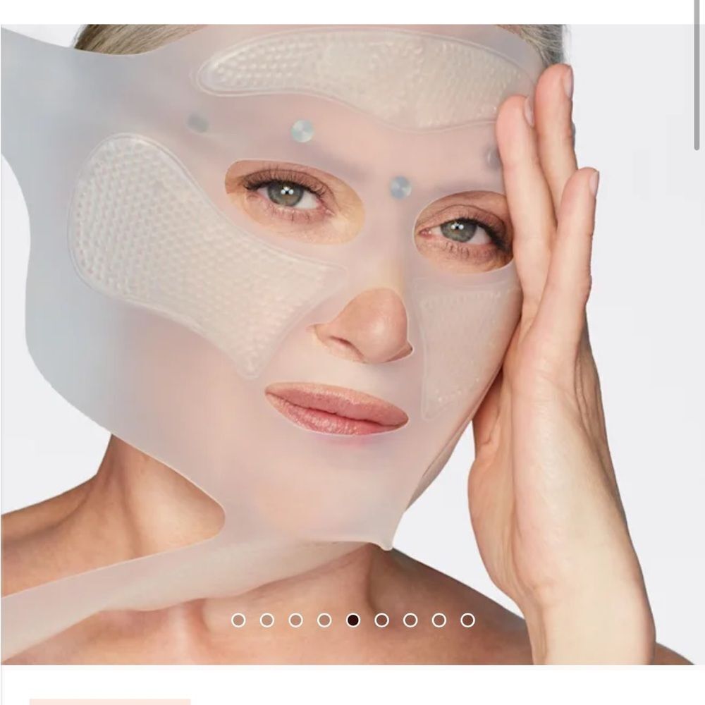 Charlotte Tilbury cry recovery face mask reusable